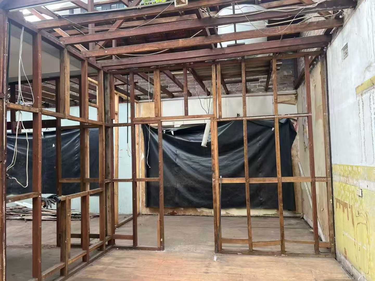 Before mould removal